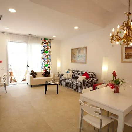 Coroleu House *